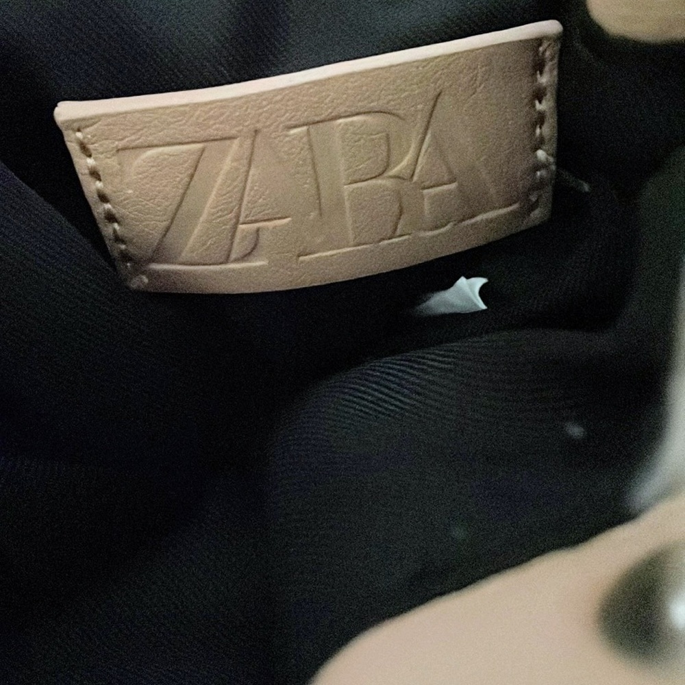 Zara Shoulder Bag - Picture 2 of 4
